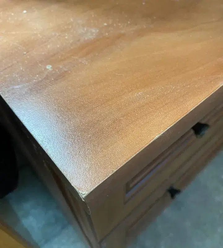 Puidust tumba / Wooden drawer