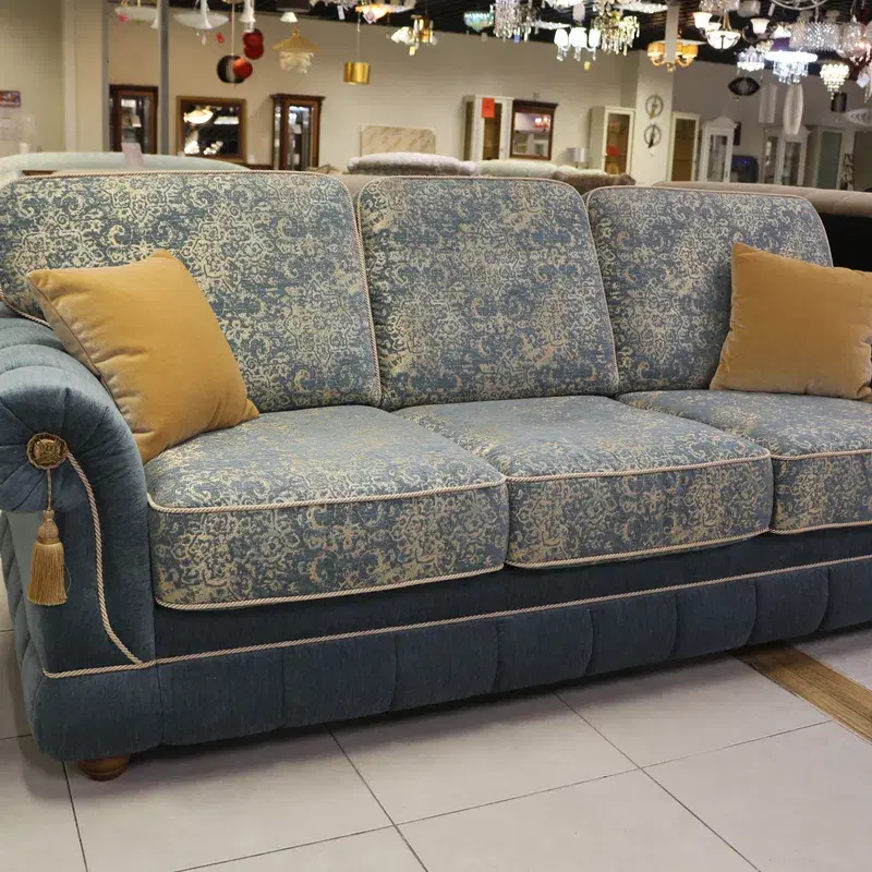 3-kohaline diivanvoodi pesukastiga